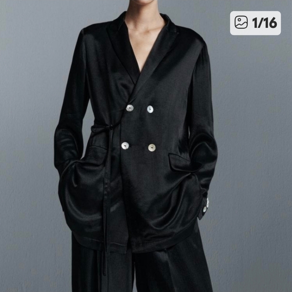 Zara Viscose flowy double-breasted Black blazer.nwt XS-S-M